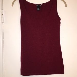 FREE H&M basic tank top when added to a bundle!
